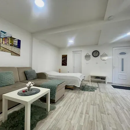 公寓 Modern In Heart Of Old Town *